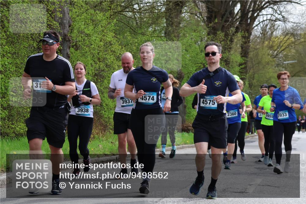 12.04.2026 - 45. Internationalen Wilhelmsburger Insellauf Yannick Fuchs http://msf.ph/oto/9498562 12.04.2026 13:12:07 Laufen 31, 3938, 3937, 4574, 4575, 2360, 27, 3955, 2933 meine-sportfotos.de