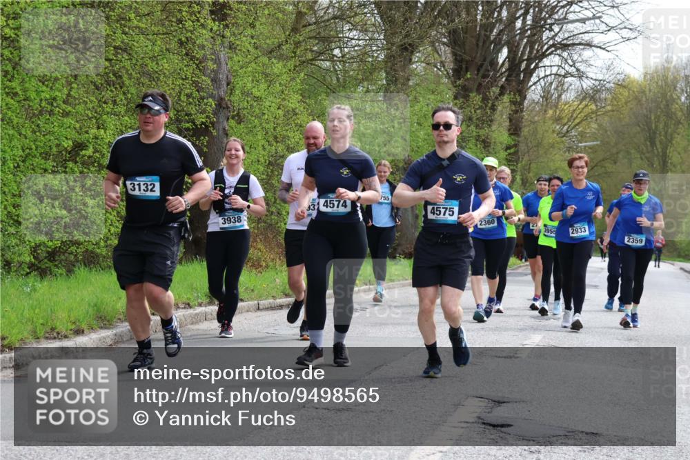 12.04.2026 - 45. Internationalen Wilhelmsburger Insellauf Yannick Fuchs http://msf.ph/oto/9498565 12.04.2026 13:12:08 Laufen 3132, 3938, 4574, 755, 4575, 2360, 3955, 2933, 2359 meine-sportfotos.de