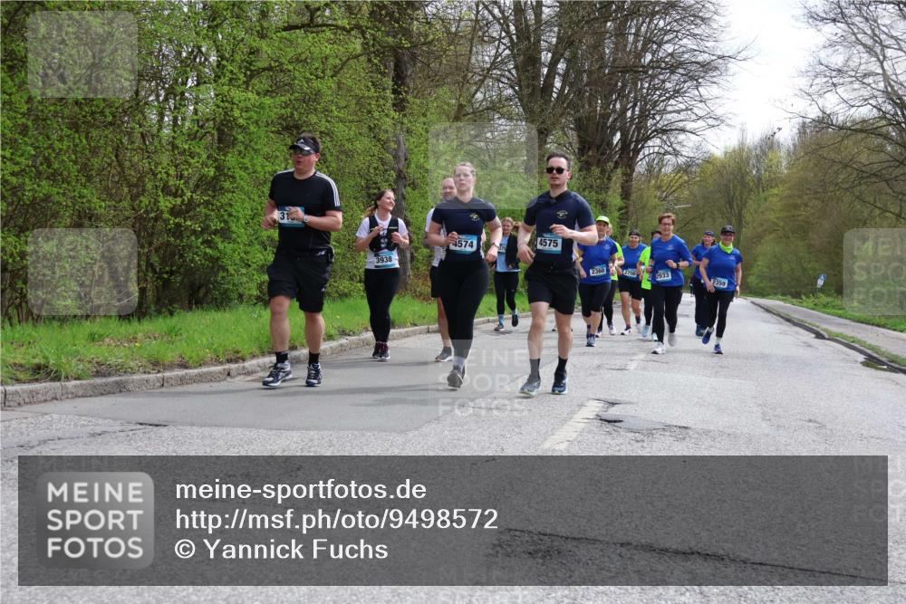 12.04.2026 - 45. Internationalen Wilhelmsburger Insellauf Yannick Fuchs http://msf.ph/oto/9498572 12.04.2026 13:12:08 Laufen 31, 4575, 4574, 375, 3938, 2360, 275632933, 2359 meine-sportfotos.de