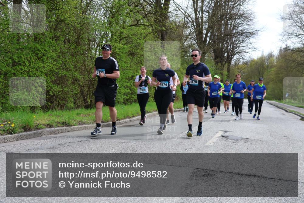 12.04.2026 - 45. Internationalen Wilhelmsburger Insellauf Yannick Fuchs http://msf.ph/oto/9498582 12.04.2026 13:12:09 Laufen 3129, 3938, 1574, 755, 4575, 2360, 2933, 2359 meine-sportfotos.de