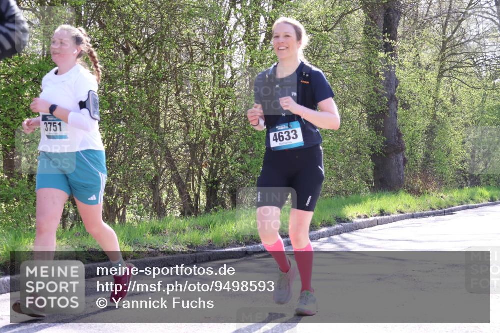 12.04.2026 - 45. Internationalen Wilhelmsburger Insellauf Yannick Fuchs http://msf.ph/oto/9498593 12.04.2026 10:58:44 Laufen 3751, 4633 meine-sportfotos.de