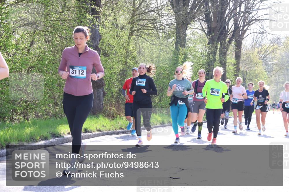 12.04.2026 - 45. Internationalen Wilhelmsburger Insellauf Yannick Fuchs http://msf.ph/oto/9498643 12.04.2026 10:58:50 Laufen 3112, 2489, 5616, 39, 3405, 2867, 3847, 2, 383 meine-sportfotos.de