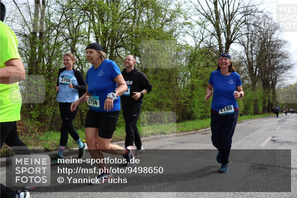 12.04.2026 - 45. Internationalen Wilhelmsburger Insellauf Yannick Fuchs http://msf.ph/oto/9498650 12.04.2026 13:12:15 Laufen 3755, 2756, 2180 meine-sportfotos.de