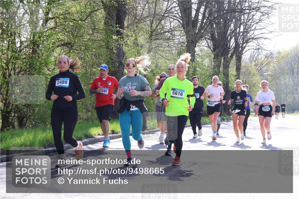 12.04.2026 - 45. Internationalen Wilhelmsburger Insellauf Yannick Fuchs http://msf.ph/oto/9498665 12.04.2026 10:58:52 Laufen 2489, 346, 2024, 5616, 03, 3847, 3833 meine-sportfotos.de