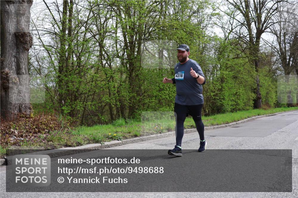 12.04.2026 - 45. Internationalen Wilhelmsburger Insellauf Yannick Fuchs http://msf.ph/oto/9498688 12.04.2026 13:12:30 Laufen 4316 meine-sportfotos.de