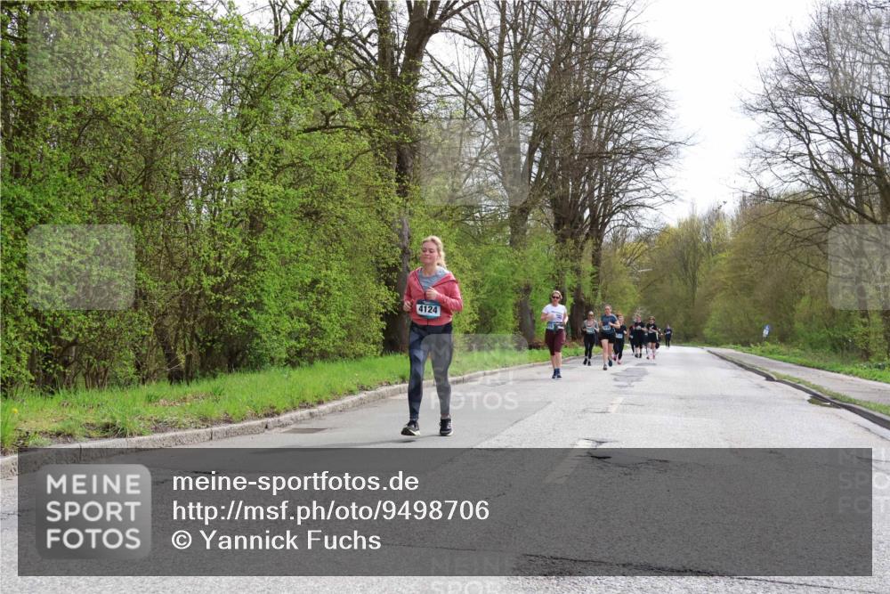 12.04.2026 - 45. Internationalen Wilhelmsburger Insellauf Yannick Fuchs http://msf.ph/oto/9498706 12.04.2026 13:12:35 Laufen 4124 meine-sportfotos.de