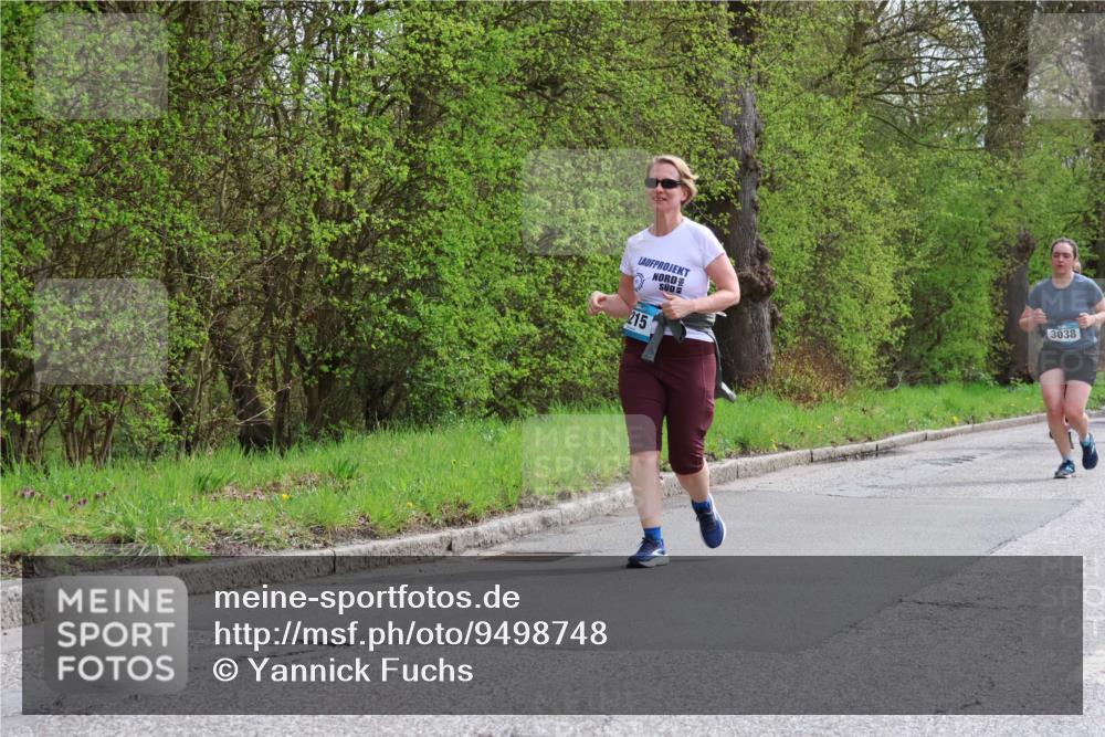 12.04.2026 - 45. Internationalen Wilhelmsburger Insellauf Yannick Fuchs http://msf.ph/oto/9498748 12.04.2026 13:12:39 Laufen 215, 3038 meine-sportfotos.de