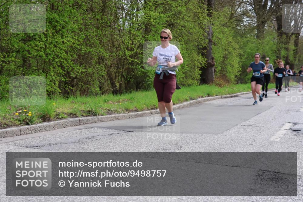 12.04.2026 - 45. Internationalen Wilhelmsburger Insellauf Yannick Fuchs http://msf.ph/oto/9498757 12.04.2026 13:12:40 Laufen 3038, 215 meine-sportfotos.de