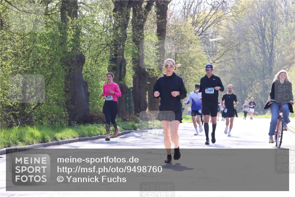 12.04.2026 - 45. Internationalen Wilhelmsburger Insellauf Yannick Fuchs http://msf.ph/oto/9498760 12.04.2026 10:59:10 Laufen 2435, 2486 meine-sportfotos.de