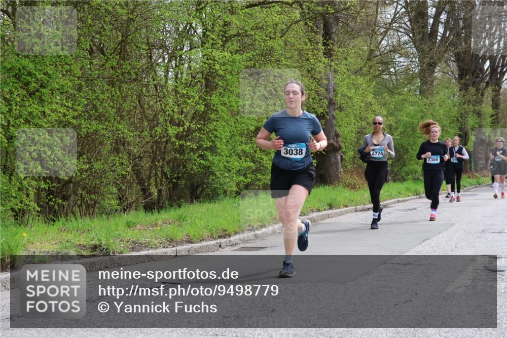 12.04.2026 - 45. Internationalen Wilhelmsburger Insellauf Yannick Fuchs http://msf.ph/oto/9498779 12.04.2026 13:12:43 Laufen 3038, 4774, 2306, 229 meine-sportfotos.de