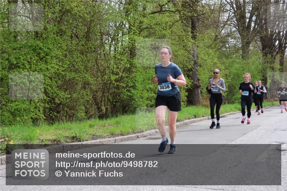 12.04.2026 - 45. Internationalen Wilhelmsburger Insellauf Yannick Fuchs http://msf.ph/oto/9498782 12.04.2026 13:12:43 Laufen 3038, 4774, 2306, 2296 meine-sportfotos.de