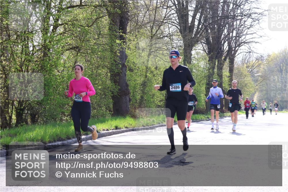 12.04.2026 - 45. Internationalen Wilhelmsburger Insellauf Yannick Fuchs http://msf.ph/oto/9498803 12.04.2026 10:59:17 Laufen 2435, 2486, 3758 meine-sportfotos.de