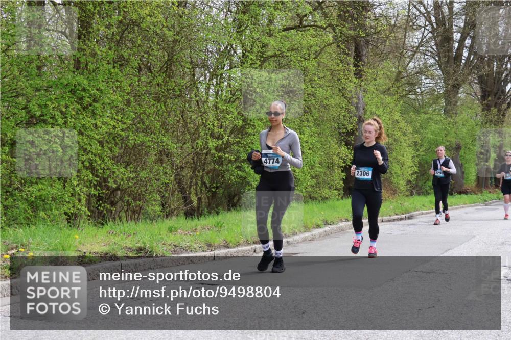 12.04.2026 - 45. Internationalen Wilhelmsburger Insellauf Yannick Fuchs http://msf.ph/oto/9498804 12.04.2026 13:12:45 Laufen 4774, 2306, 2298, 5695 meine-sportfotos.de