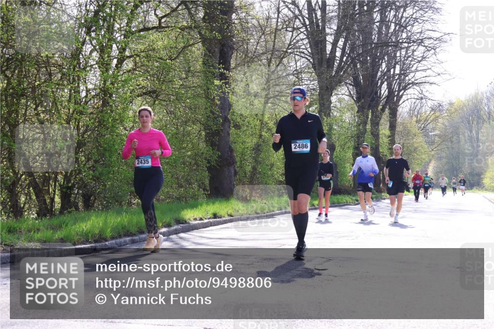 12.04.2026 - 45. Internationalen Wilhelmsburger Insellauf Yannick Fuchs http://msf.ph/oto/9498806 12.04.2026 10:59:18 Laufen 2435, 2486, 375 meine-sportfotos.de