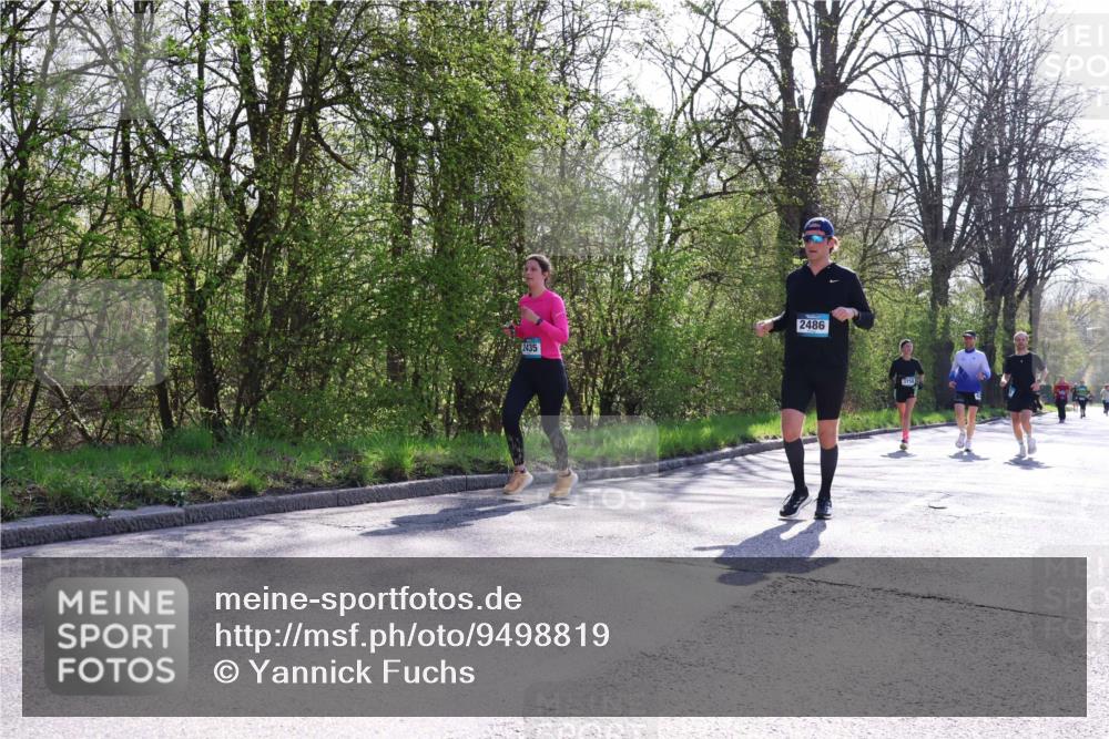 12.04.2026 - 45. Internationalen Wilhelmsburger Insellauf Yannick Fuchs http://msf.ph/oto/9498819 12.04.2026 10:59:19 Laufen 2435, 2486, 3758 meine-sportfotos.de