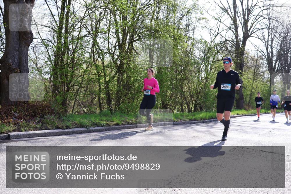 12.04.2026 - 45. Internationalen Wilhelmsburger Insellauf Yannick Fuchs http://msf.ph/oto/9498829 12.04.2026 10:59:19 Laufen 2435, 2486, 3758 meine-sportfotos.de
