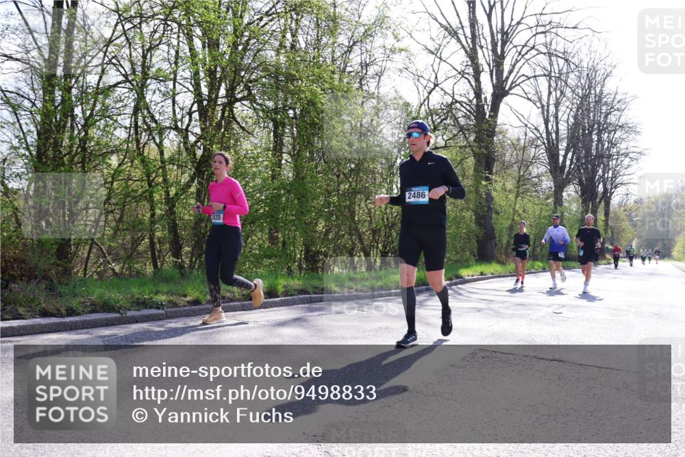 12.04.2026 - 45. Internationalen Wilhelmsburger Insellauf Yannick Fuchs http://msf.ph/oto/9498833 12.04.2026 10:59:20 Laufen 2435, 2486 meine-sportfotos.de