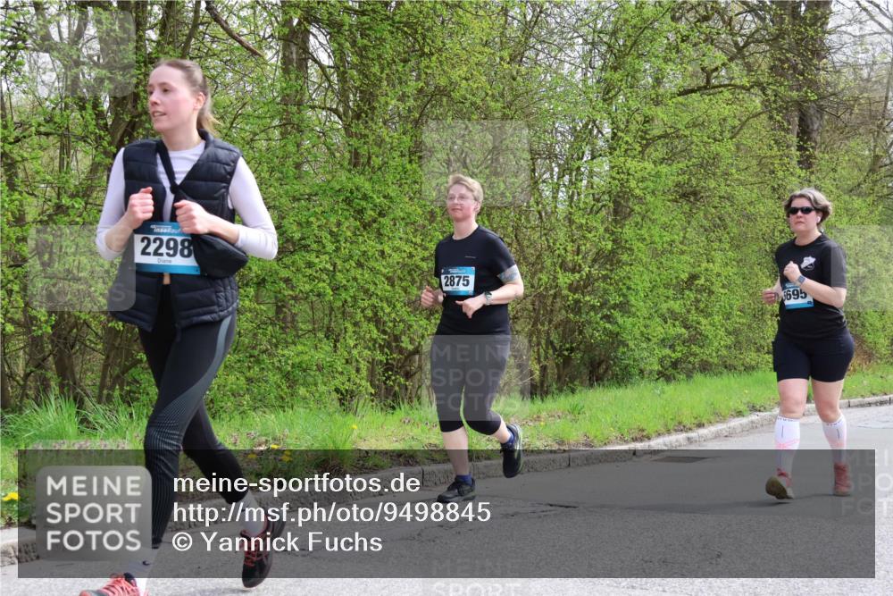 12.04.2026 - 45. Internationalen Wilhelmsburger Insellauf Yannick Fuchs http://msf.ph/oto/9498845 12.04.2026 13:12:51 Laufen 2298, 2875, 5695 meine-sportfotos.de