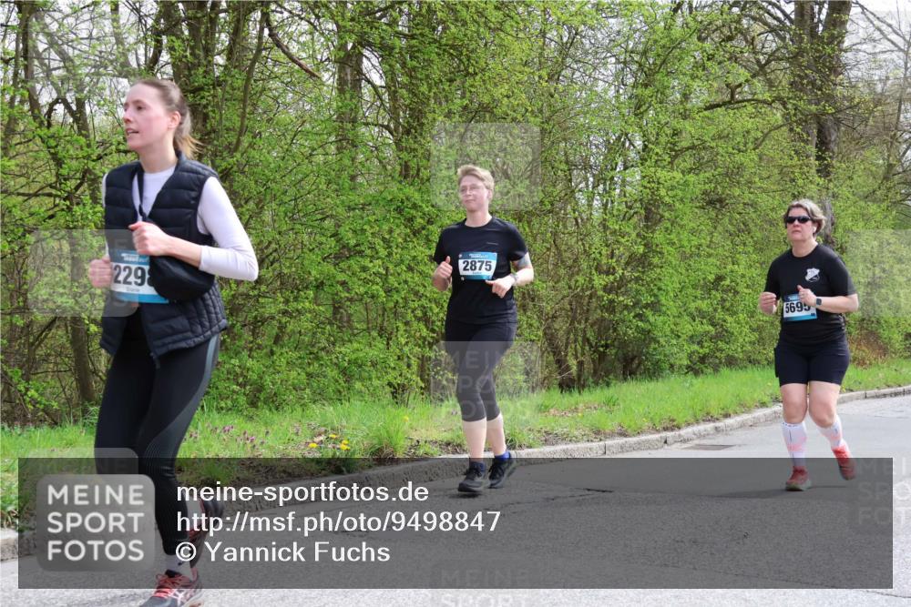 12.04.2026 - 45. Internationalen Wilhelmsburger Insellauf Yannick Fuchs http://msf.ph/oto/9498847 12.04.2026 13:12:51 Laufen 229, 2875, 5695 meine-sportfotos.de