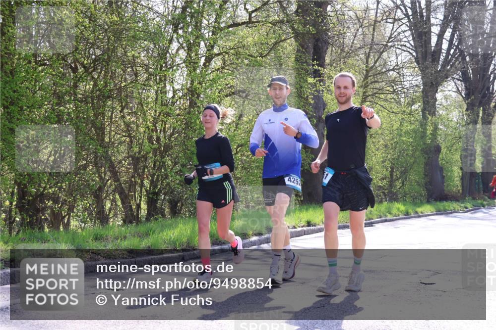 12.04.2026 - 45. Internationalen Wilhelmsburger Insellauf Yannick Fuchs http://msf.ph/oto/9498854 12.04.2026 10:59:22 Laufen 425 meine-sportfotos.de