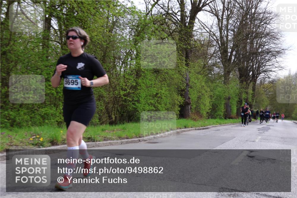 12.04.2026 - 45. Internationalen Wilhelmsburger Insellauf Yannick Fuchs http://msf.ph/oto/9498862 12.04.2026 13:12:53 Laufen 5695 meine-sportfotos.de