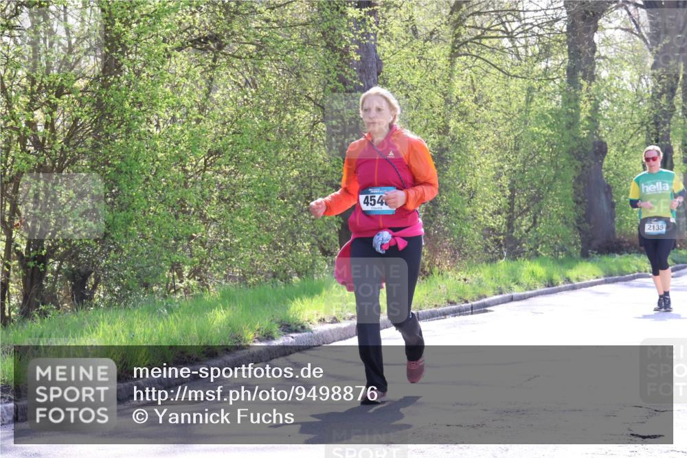 12.04.2026 - 45. Internationalen Wilhelmsburger Insellauf Yannick Fuchs http://msf.ph/oto/9498876 12.04.2026 10:59:31 Laufen 454, 2135 meine-sportfotos.de
