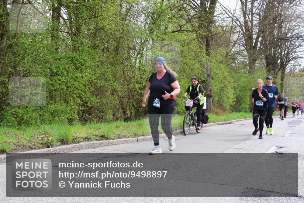 12.04.2026 - 45. Internationalen Wilhelmsburger Insellauf Yannick Fuchs http://msf.ph/oto/9498897 12.04.2026 13:13:06 Laufen 980, 4221, 22 meine-sportfotos.de