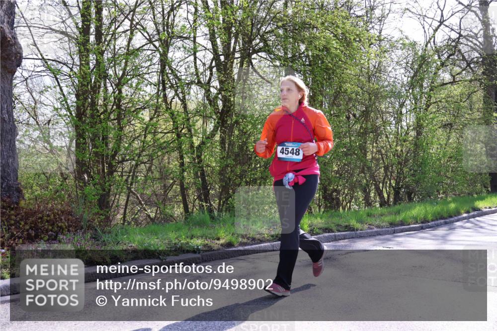 12.04.2026 - 45. Internationalen Wilhelmsburger Insellauf Yannick Fuchs http://msf.ph/oto/9498902 12.04.2026 10:59:33 Laufen 4548 meine-sportfotos.de