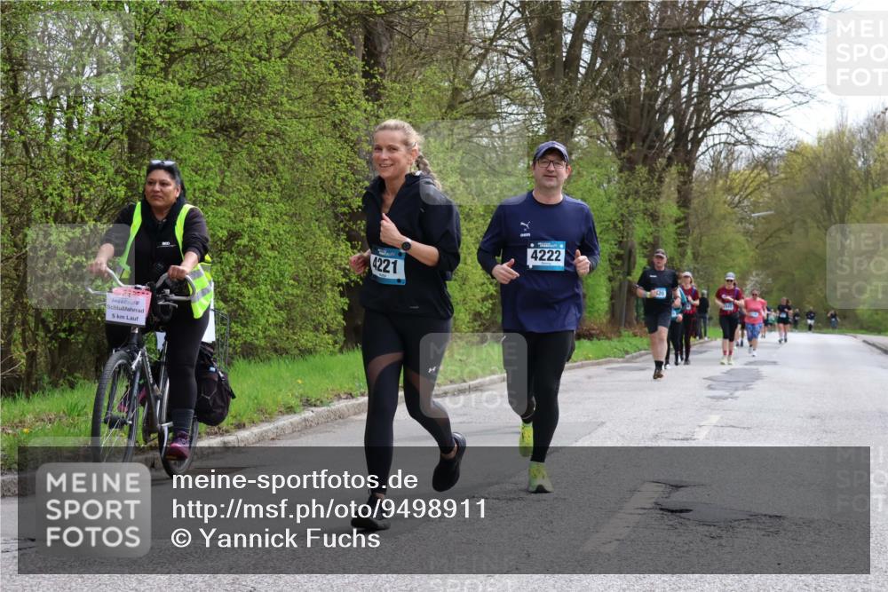 12.04.2026 - 45. Internationalen Wilhelmsburger Insellauf Yannick Fuchs http://msf.ph/oto/9498911 12.04.2026 13:13:08 Laufen 5, 4221, 4222 meine-sportfotos.de