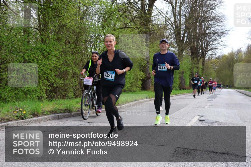 12.04.2026 - 45. Internationalen Wilhelmsburger Insellauf Yannick Fuchs http://msf.ph/oto/9498924 12.04.2026 13:13:09 Laufen 5, 4221, 4222 meine-sportfotos.de