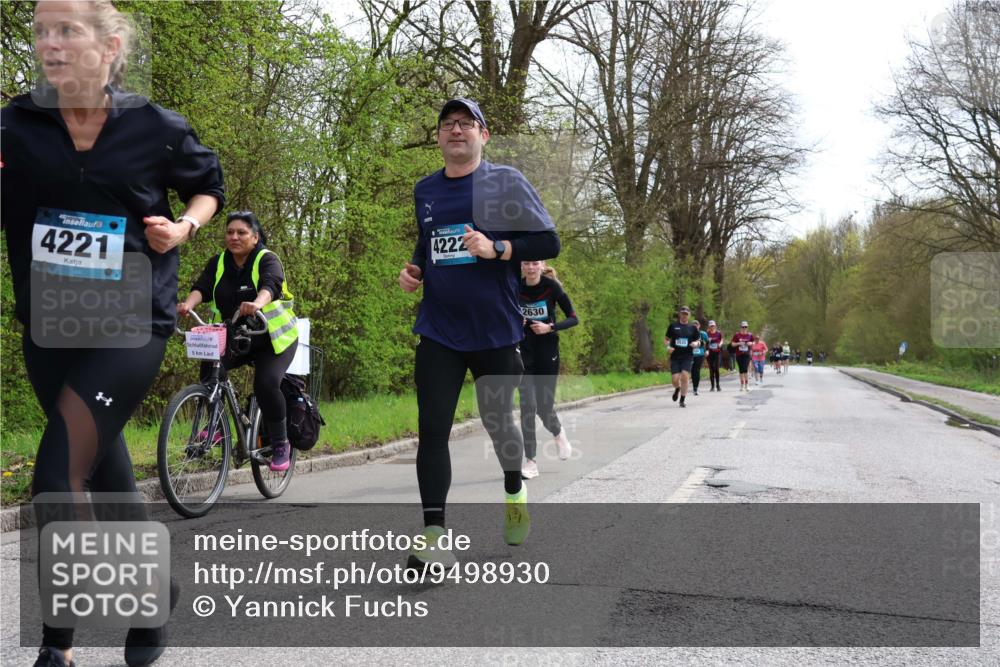12.04.2026 - 45. Internationalen Wilhelmsburger Insellauf Yannick Fuchs http://msf.ph/oto/9498930 12.04.2026 13:13:10 Laufen 4221, 5, 4222, 2630 meine-sportfotos.de