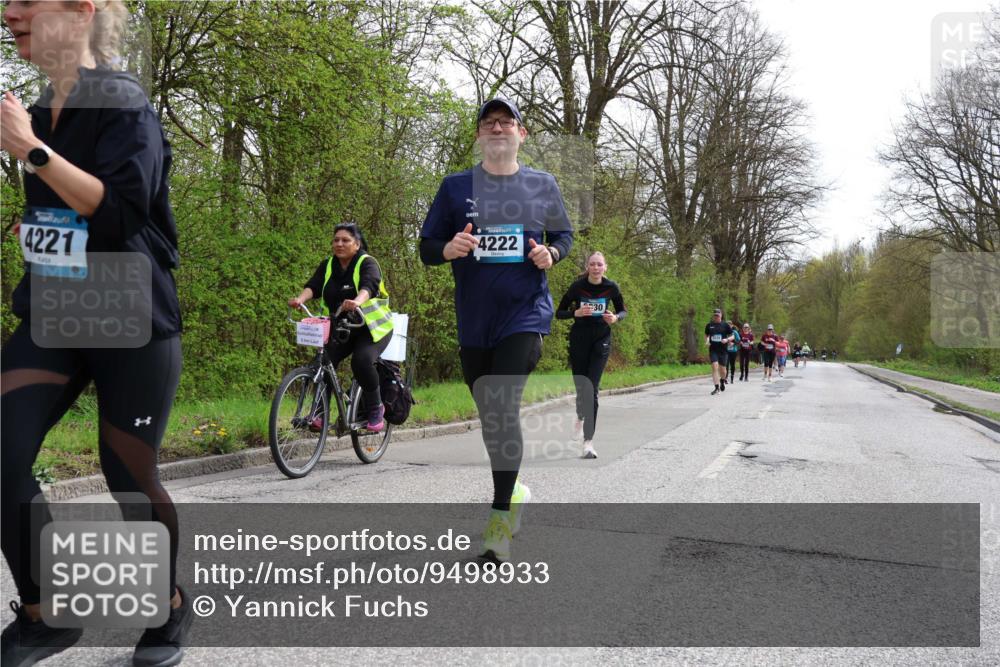 12.04.2026 - 45. Internationalen Wilhelmsburger Insellauf Yannick Fuchs http://msf.ph/oto/9498933 12.04.2026 13:13:10 Laufen 4221, 4222, 30 meine-sportfotos.de