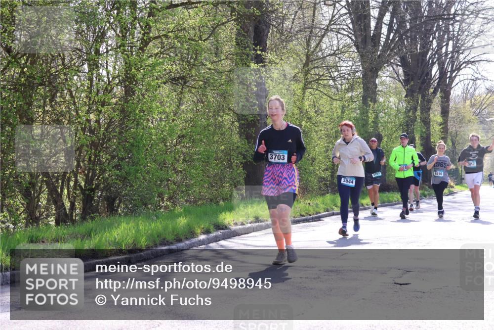 12.04.2026 - 45. Internationalen Wilhelmsburger Insellauf Yannick Fuchs http://msf.ph/oto/9498945 12.04.2026 10:59:38 Laufen 3703, 3844, 3202, 1965, 2816, 2817 meine-sportfotos.de