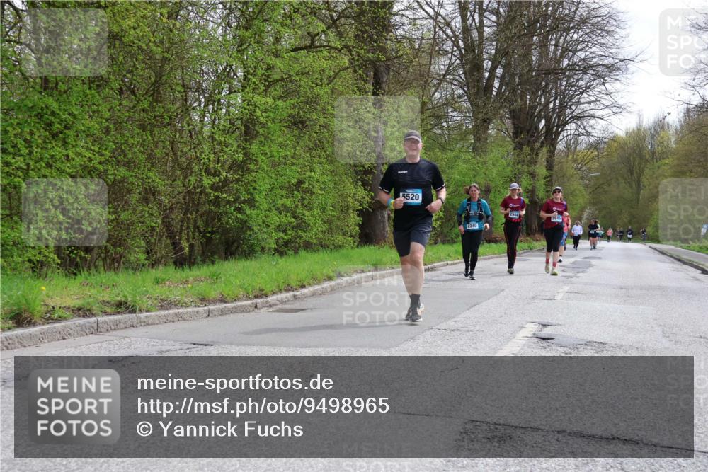 12.04.2026 - 45. Internationalen Wilhelmsburger Insellauf Yannick Fuchs http://msf.ph/oto/9498965 12.04.2026 13:13:14 Laufen 5520, 2340, 2944 meine-sportfotos.de