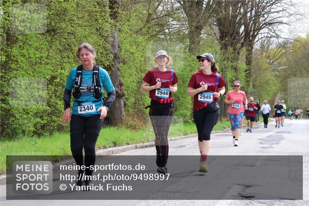 12.04.2026 - 45. Internationalen Wilhelmsburger Insellauf Yannick Fuchs http://msf.ph/oto/9498997 12.04.2026 13:13:18 Laufen 2340, 2944, 2945, 5509, 4900 meine-sportfotos.de