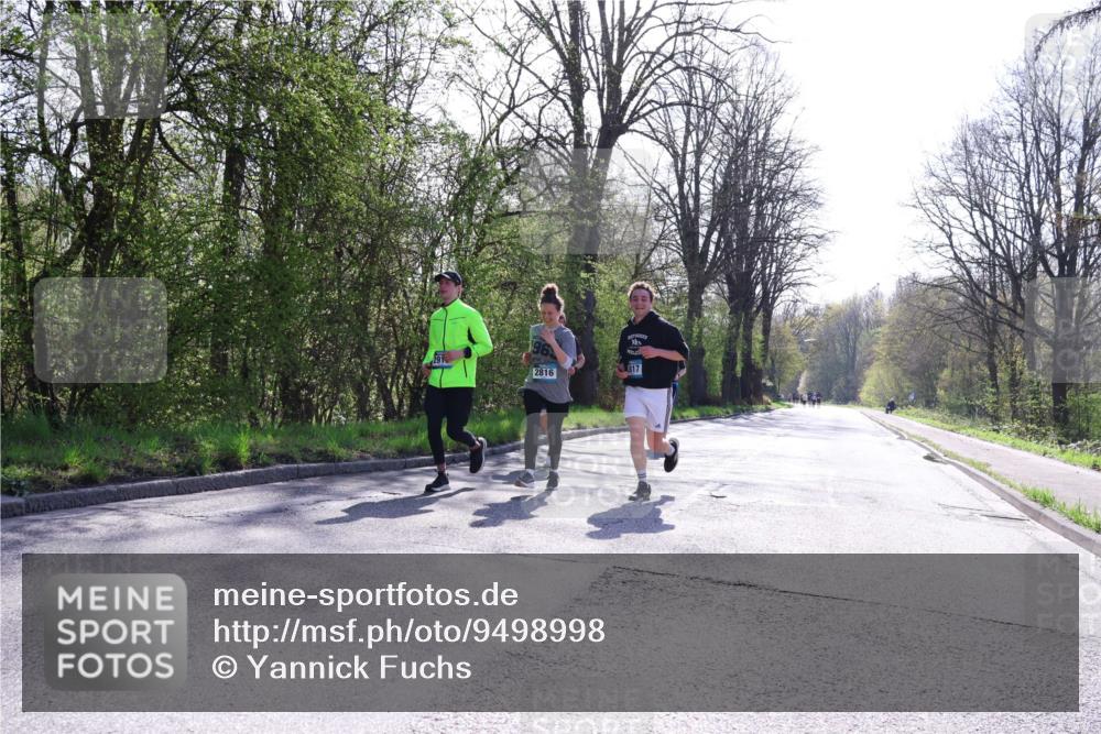 12.04.2026 - 45. Internationalen Wilhelmsburger Insellauf Yannick Fuchs http://msf.ph/oto/9498998 12.04.2026 10:59:43 Laufen 2816, 317 meine-sportfotos.de