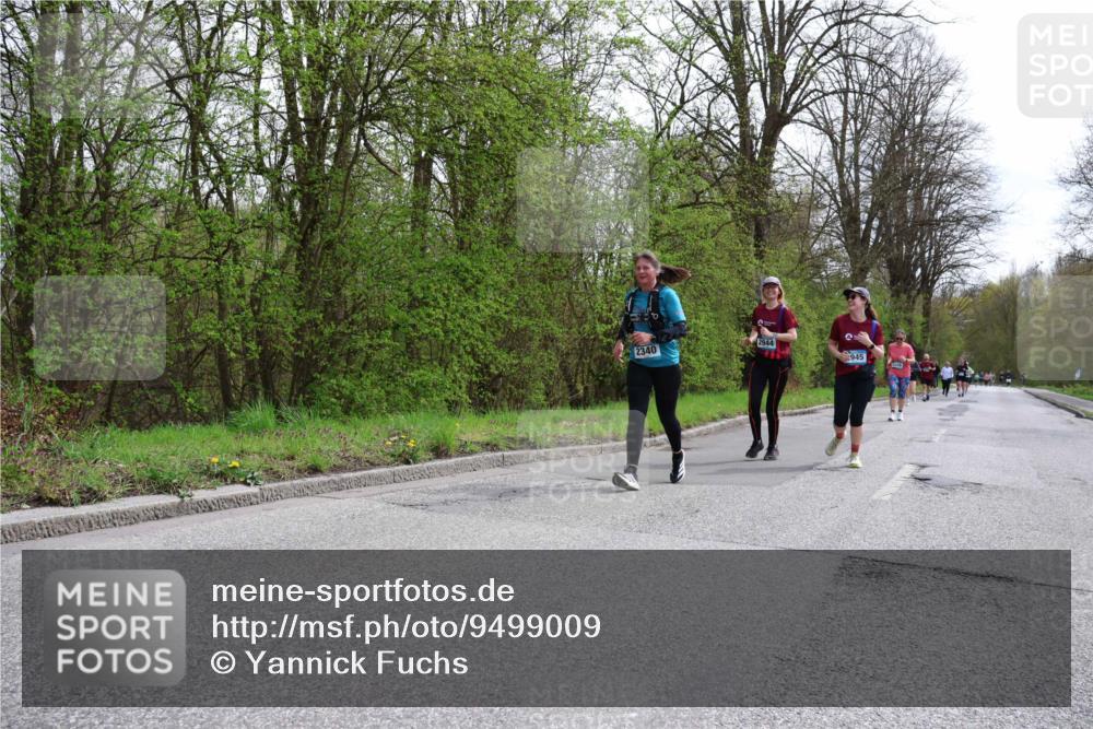12.04.2026 - 45. Internationalen Wilhelmsburger Insellauf Yannick Fuchs http://msf.ph/oto/9499009 12.04.2026 13:13:19 Laufen 2340, 2944, 945 meine-sportfotos.de