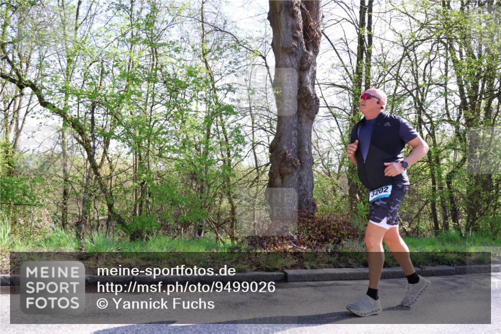 12.04.2026 - 45. Internationalen Wilhelmsburger Insellauf Yannick Fuchs http://msf.ph/oto/9499026 12.04.2026 10:59:46 Laufen 3202 meine-sportfotos.de