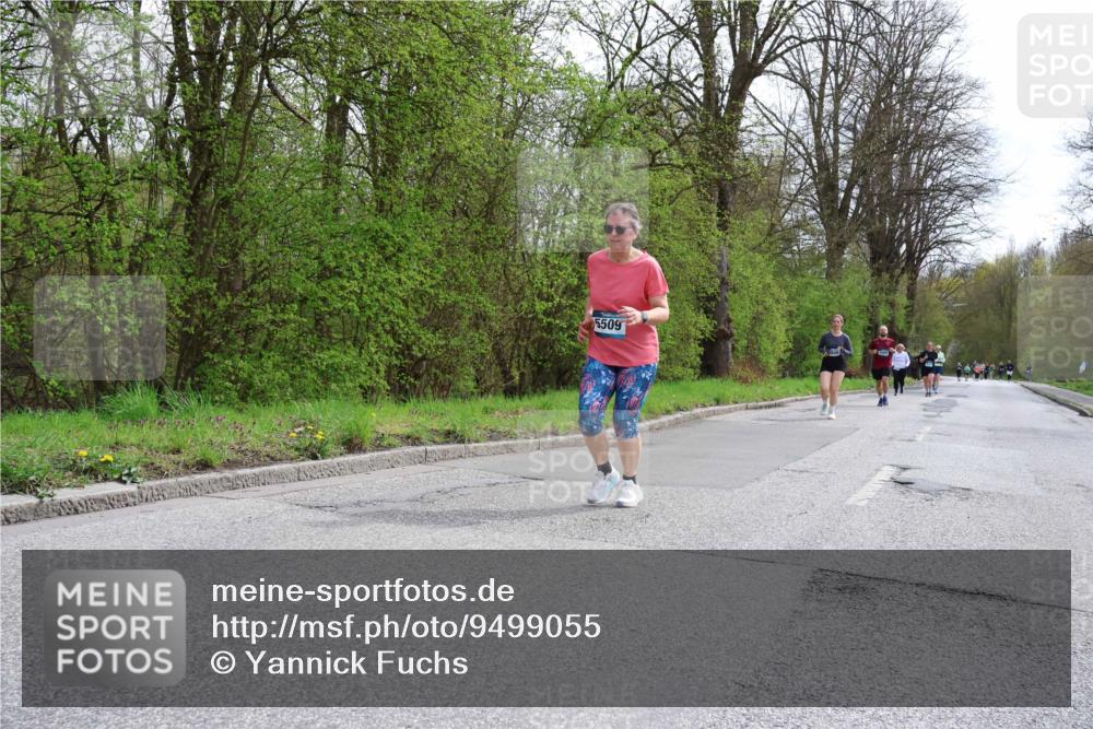 12.04.2026 - 45. Internationalen Wilhelmsburger Insellauf Yannick Fuchs http://msf.ph/oto/9499055 12.04.2026 13:13:24 Laufen 5509 meine-sportfotos.de