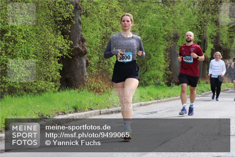12.04.2026 - 45. Internationalen Wilhelmsburger Insellauf Yannick Fuchs http://msf.ph/oto/9499065 12.04.2026 13:13:26 Laufen 800, 4900, 10, 4420 meine-sportfotos.de