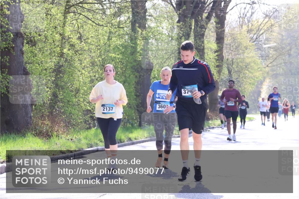 12.04.2026 - 45. Internationalen Wilhelmsburger Insellauf Yannick Fuchs http://msf.ph/oto/9499077 12.04.2026 11:00:17 Laufen 360, 2137, 37, 5756 meine-sportfotos.de