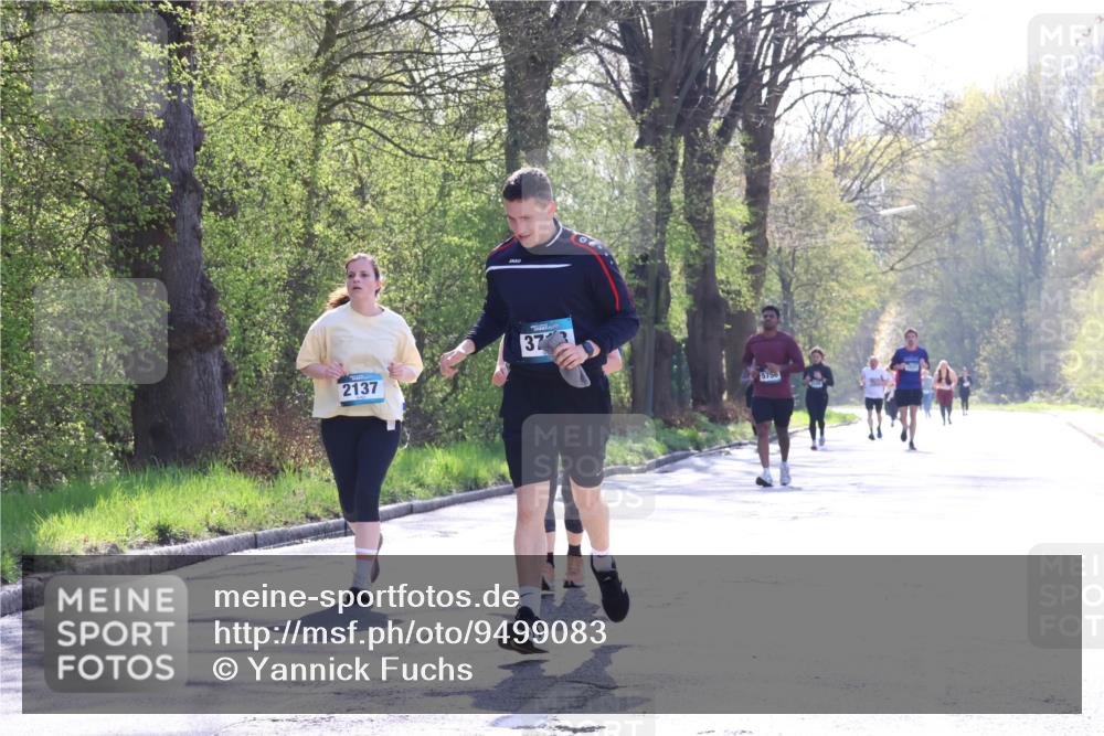 12.04.2026 - 45. Internationalen Wilhelmsburger Insellauf Yannick Fuchs http://msf.ph/oto/9499083 12.04.2026 11:00:17 Laufen 2137, 37, 5756, 67 meine-sportfotos.de