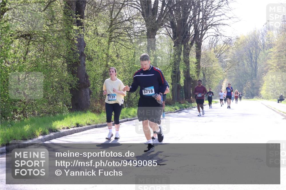 12.04.2026 - 45. Internationalen Wilhelmsburger Insellauf Yannick Fuchs http://msf.ph/oto/9499085 12.04.2026 11:00:18 Laufen 2137, 3718, 5756 meine-sportfotos.de