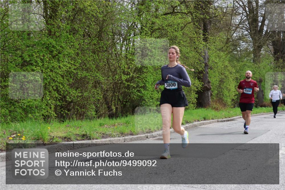 12.04.2026 - 45. Internationalen Wilhelmsburger Insellauf Yannick Fuchs http://msf.ph/oto/9499092 12.04.2026 13:13:28 Laufen 3800, 4900 meine-sportfotos.de