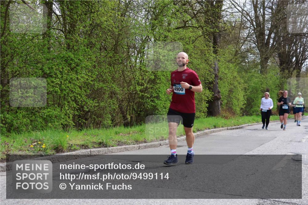 12.04.2026 - 45. Internationalen Wilhelmsburger Insellauf Yannick Fuchs http://msf.ph/oto/9499114 12.04.2026 13:13:31 Laufen 10, 4900, 4420, 4471, 4547 meine-sportfotos.de