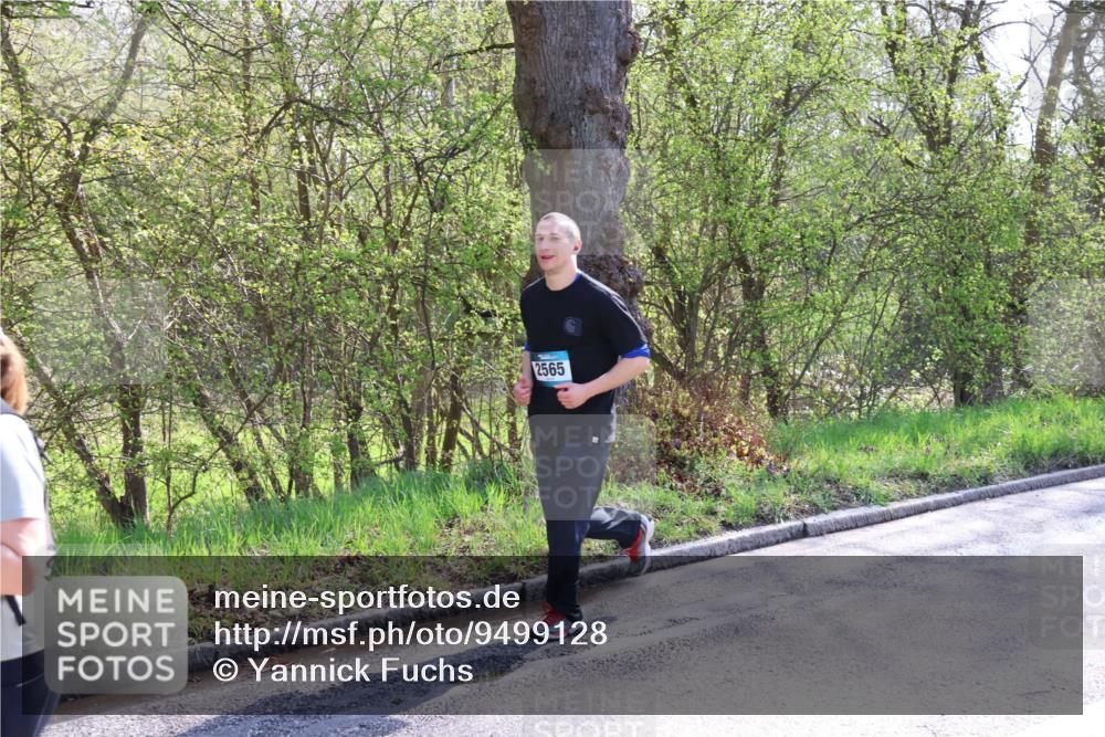 12.04.2026 - 45. Internationalen Wilhelmsburger Insellauf Yannick Fuchs http://msf.ph/oto/9499128 12.04.2026 11:00:57 Laufen 2565 meine-sportfotos.de