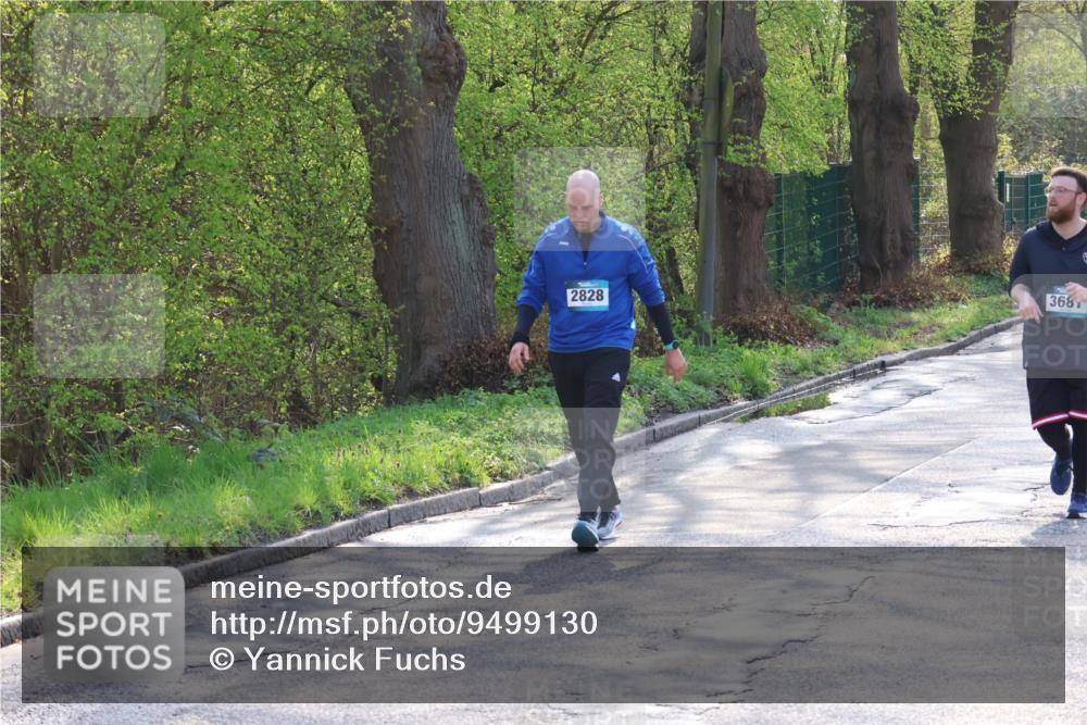 12.04.2026 - 45. Internationalen Wilhelmsburger Insellauf Yannick Fuchs http://msf.ph/oto/9499130 12.04.2026 11:00:58 Laufen 2828, 368 meine-sportfotos.de