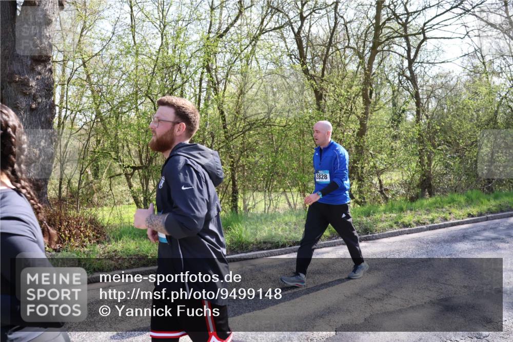 12.04.2026 - 45. Internationalen Wilhelmsburger Insellauf Yannick Fuchs http://msf.ph/oto/9499148 12.04.2026 11:01:02 Laufen 2828 meine-sportfotos.de