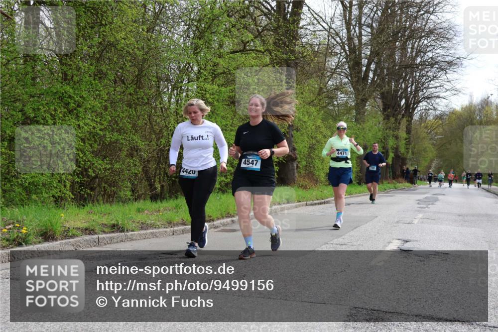12.04.2026 - 45. Internationalen Wilhelmsburger Insellauf Yannick Fuchs http://msf.ph/oto/9499156 12.04.2026 13:13:36 Laufen 442, 4547, 4471, 3981 meine-sportfotos.de