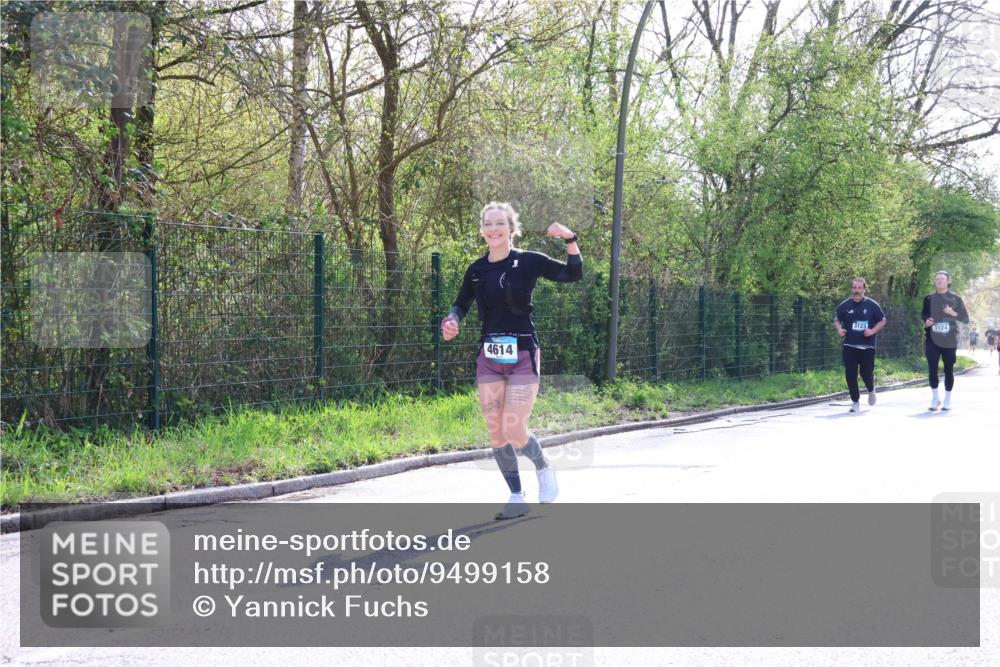 12.04.2026 - 45. Internationalen Wilhelmsburger Insellauf Yannick Fuchs http://msf.ph/oto/9499158 12.04.2026 11:05:11 Laufen 4614, 3123, 3124 meine-sportfotos.de